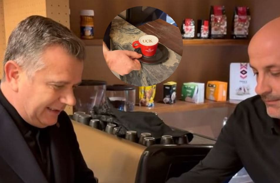 ‘UÇK’ në Prince Caffe, Taulant Balla shkon në Pejë, shërbehet me kafe unike! (VIDEO)