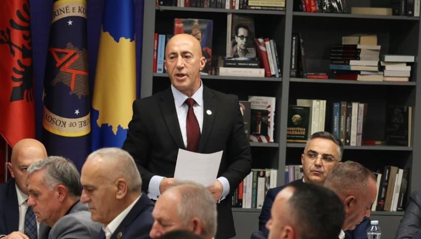 AAK mblidhet sot, në rend dite shpallja e zgjedhjeve të brendshme
