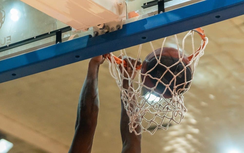 Dy përballje të zjarrta na presin sot në basketbollin e Kosovës