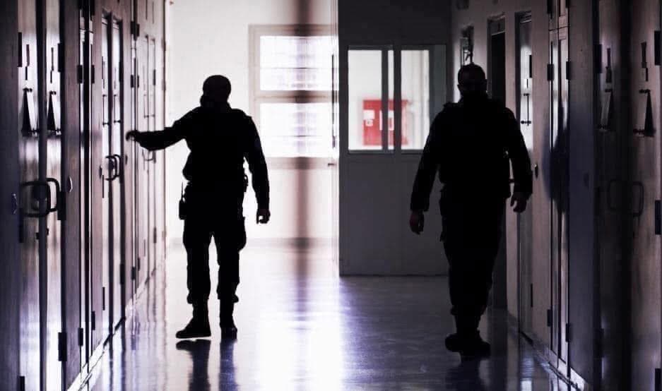 Po trajtohej në Onkologji, arratiset një i burgosur i Dubravës