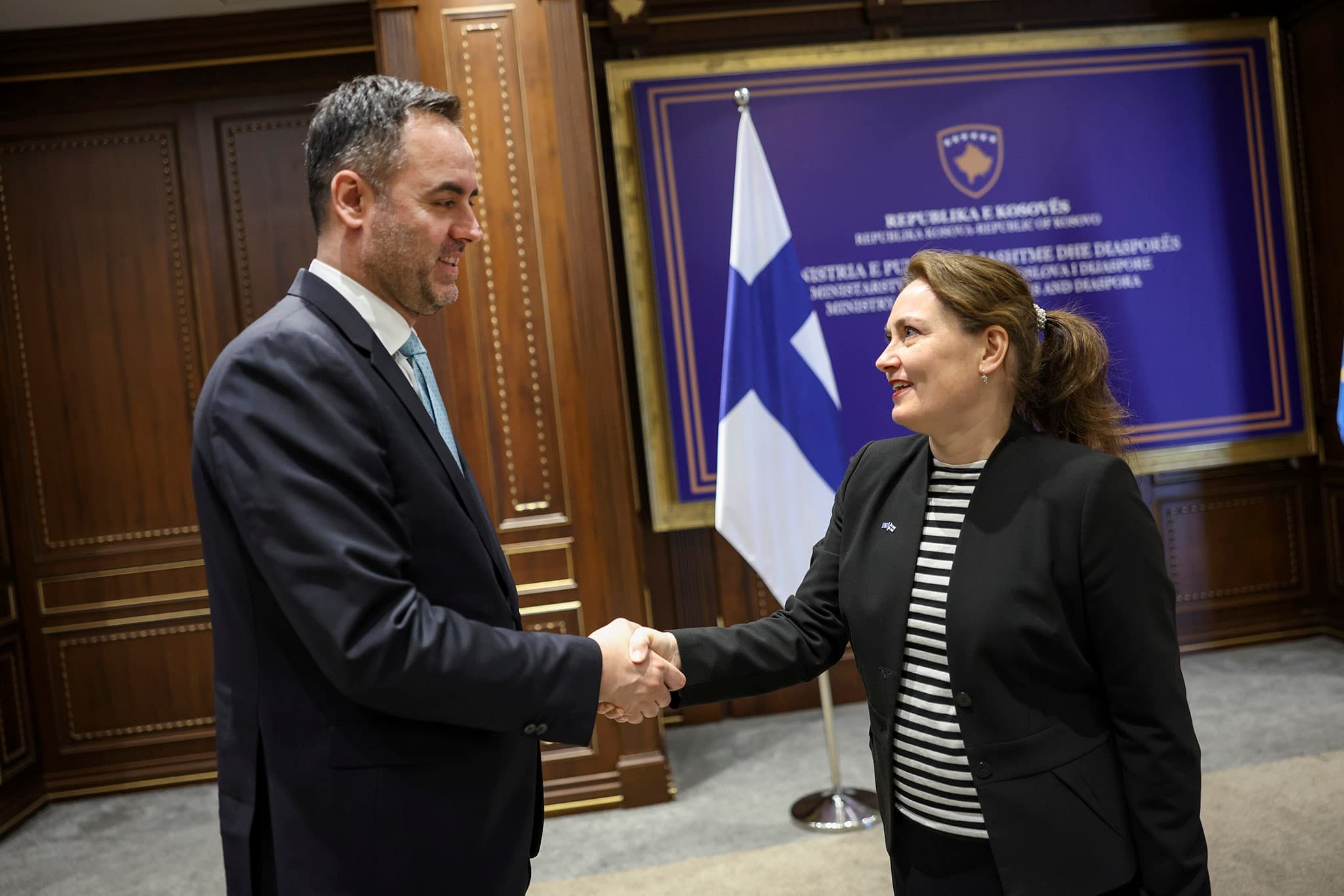 Kosova dhe Finlanda forcojnë bashkëpunimin, Konjufca takohet me ambasadoren Laaksonen