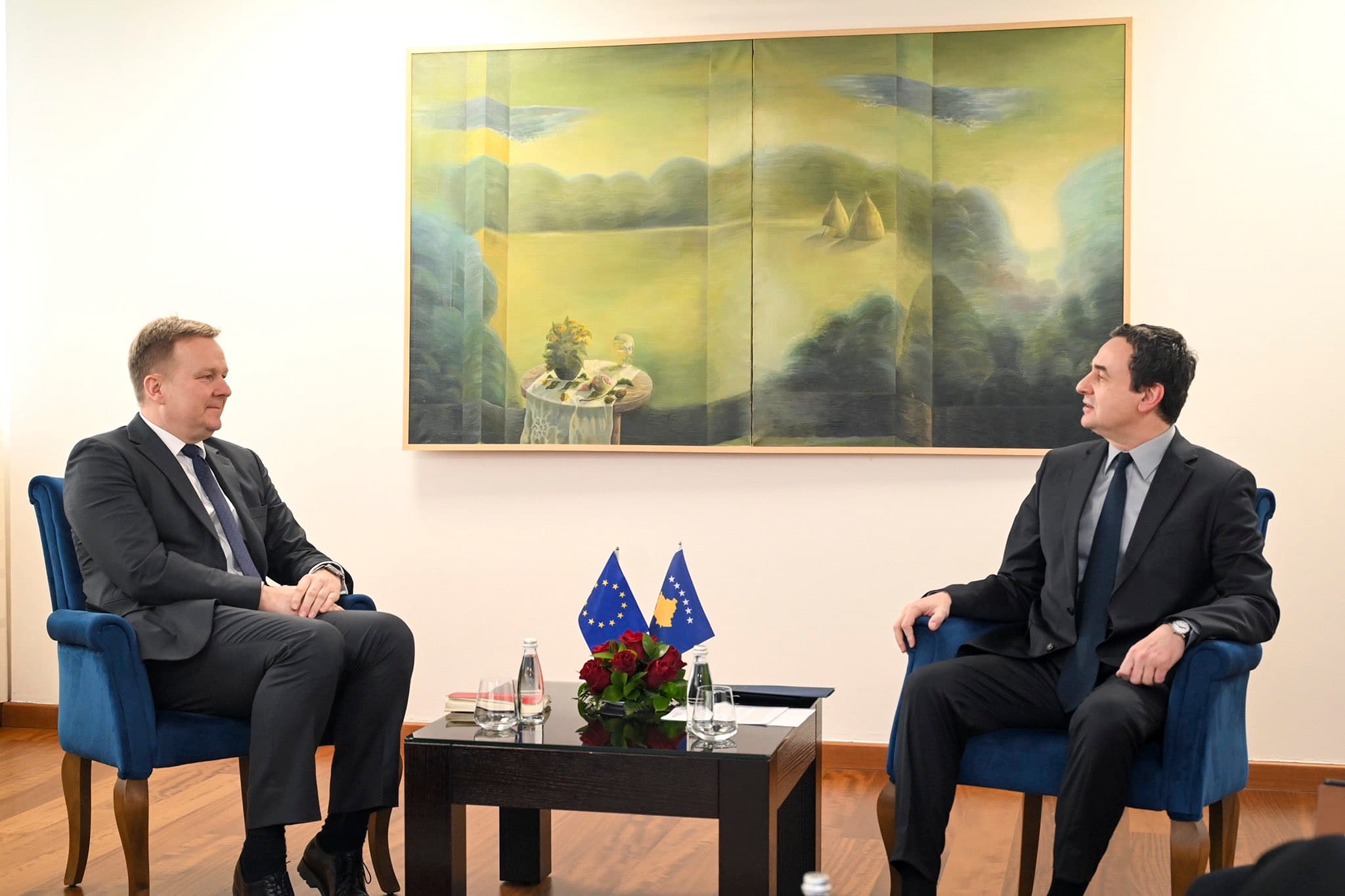 Kurti: Të përkushtuar për normalizimin e plotë të marrëdhënieve me Serbinë përmes njohjes reciproke