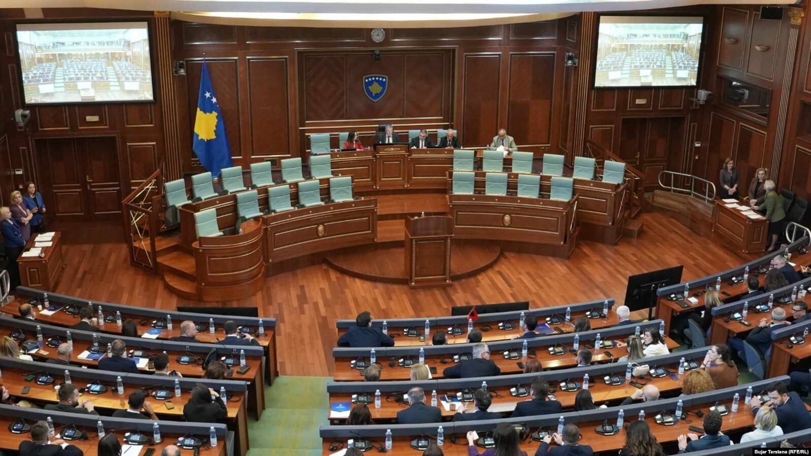 A e zbuloi aksidentalisht Basha se kush do të jetë kandidat për kryetar Kuvendi?