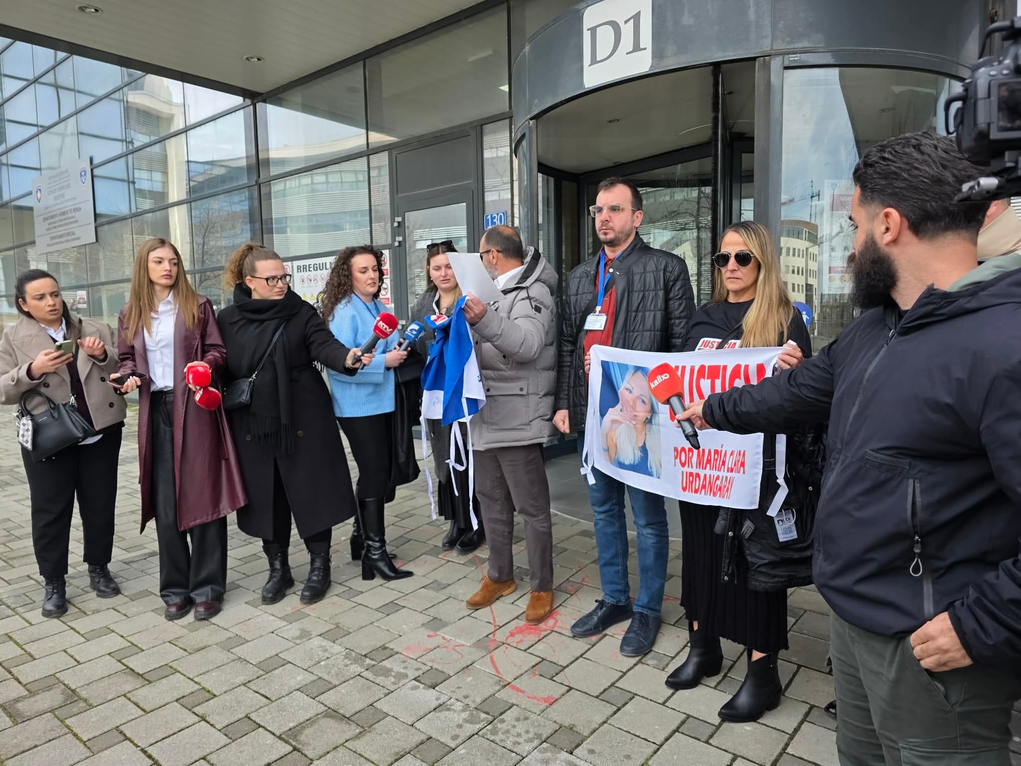 18 vjet burgim për Endrit Nikën, prindërit e Maria Clarës të pakënaqur: Do apelojmë (VIDEO)