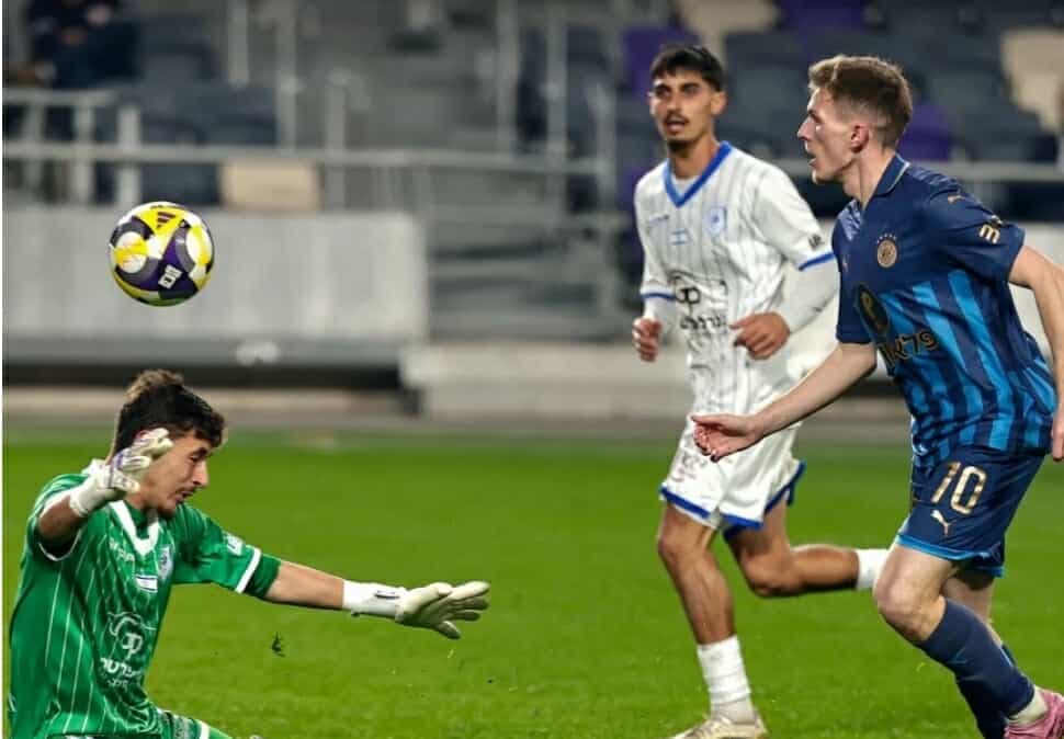 Emir Sahiti po shkëlqen te Maccabi Tel Avivi