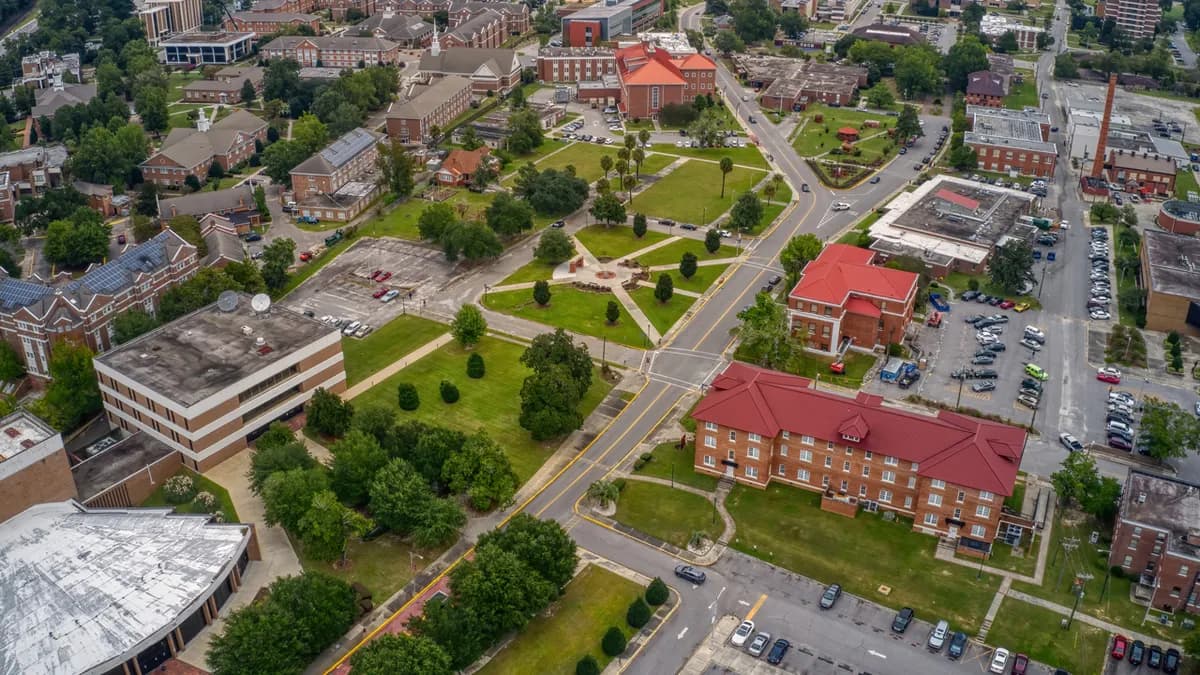 Të shtëna me armë në Universitetin e Karolinës së Jugut – dy të vdekur