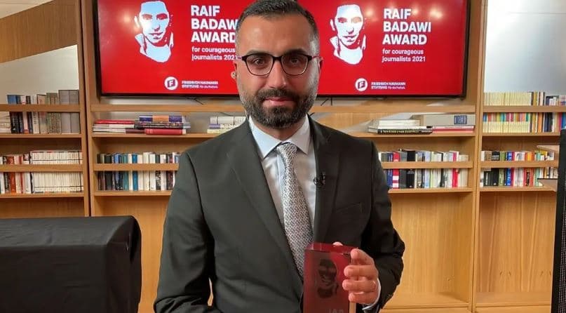 Ky është korrespondenti i DW-së që u arrestua në Turqi, dyshohet se ka fyer presidentin