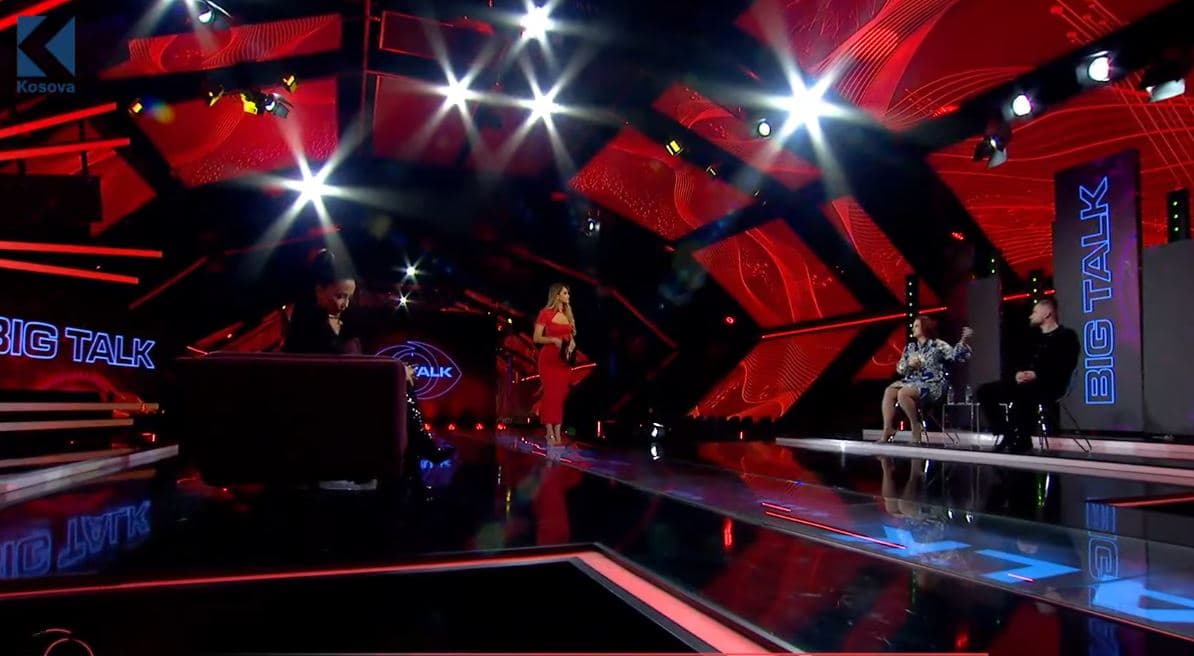 "E ka kryqëzu Bia Khalifan, por është fans i Kim Kardashian", debat i ashpër në studio (VIDEO)