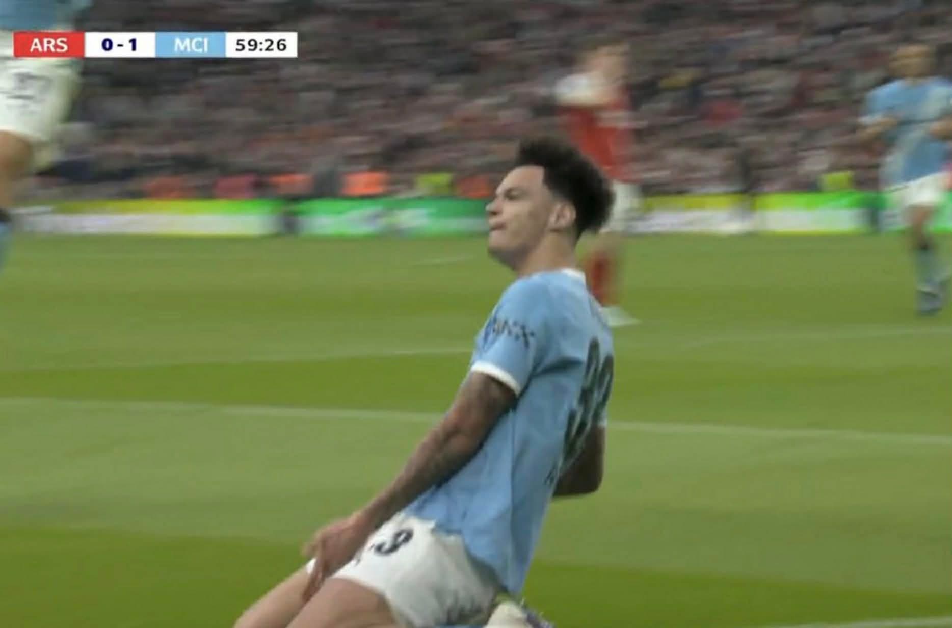 Kepa "djeg" Arsenalin, City në avantazh në finalen e Kupës së Ligës
