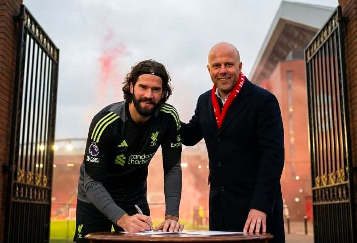 Alisson Becker vazhdon kontratën me Liverpool FC deri në vitin 2027