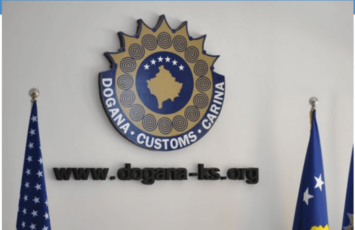 Dyshime gjatë kontrolleve, Dogana thotë se zyrtari i saj u kërcënua nga një përfaqësues i kompanisë së naftës