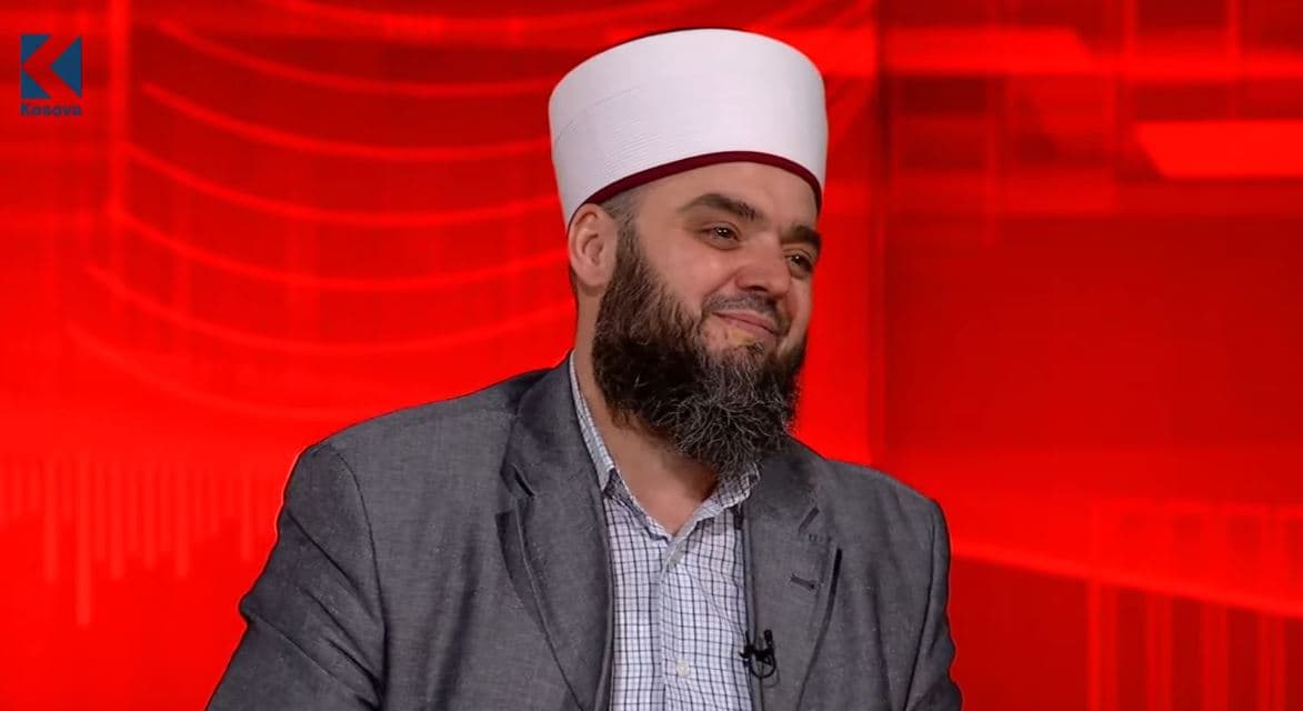 Luftërat në botë, hoxhë Latifaj: Njerëzimit iu ka zhdukur njerëzorja (VIDEO)