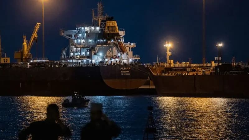 Miratohet plani iranian për të vendosur taksa në Ngushticën e Hormuzit