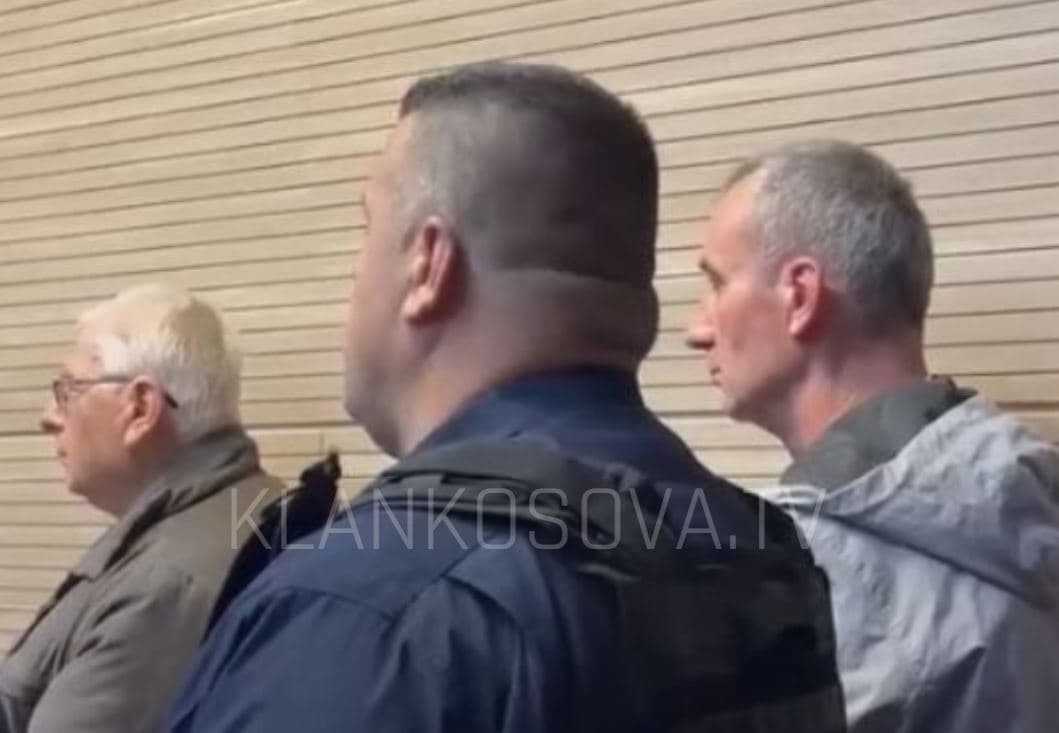Kostiq dhe Miloviq dënohen me 22 vjet burgim për krime lufte