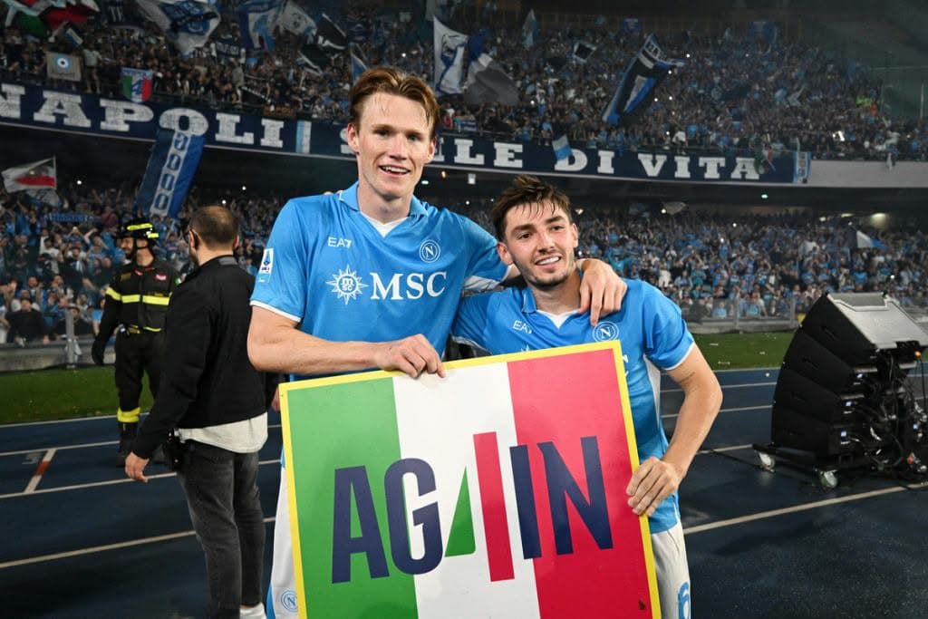 Djali i Maradonës krahason McTominay me babain e tij