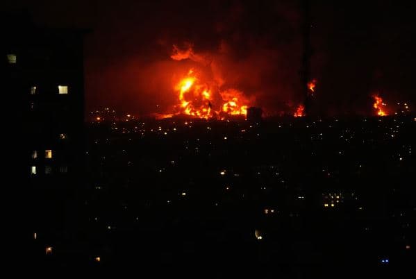 Izraeli vazhdon bombardimet ndaj Iranit