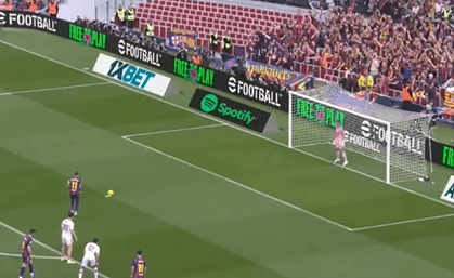 Raphinhaaa gol! Barca në avantazh ndaj Sevillës