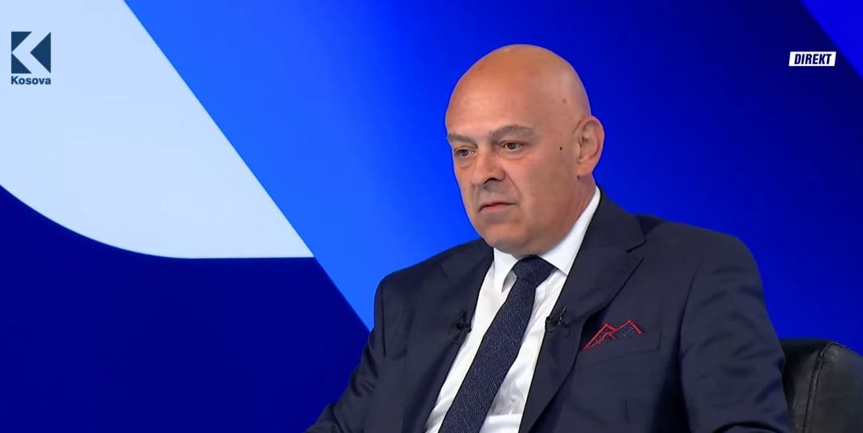 AAK nuk u ftua në takimet për Presidentin, Gjini: S’e kemi pasë në plan me shku (VIDEO)