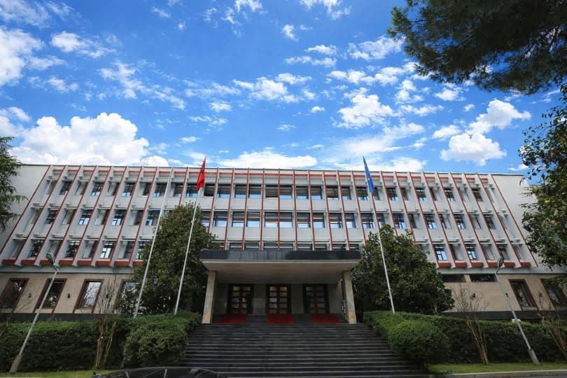 Situata në Lindjen e Mesme, Shqipëria paralajmëron qytetarët të shmangin udhëtimet