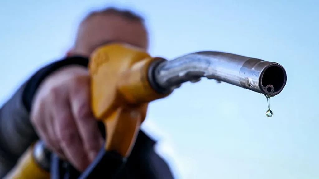 Nafta lirohet për 1 cent në Kosovë