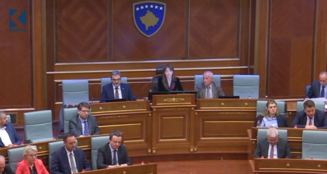Buzhala: E pyeta ChatGPT për ankesën e LVV-së në Kushtetuese, më tha “nuk duket se është e fituar”