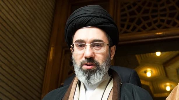 Shtohen spekulimet rreth shëndetit të udhëheqësit të ri suprem të Iranit