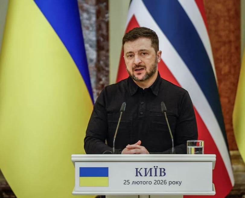 "Jemi të gatshëm të ndihmojmë", Zelensky flet me princin saudit për situatën në Lindjen e Mesme