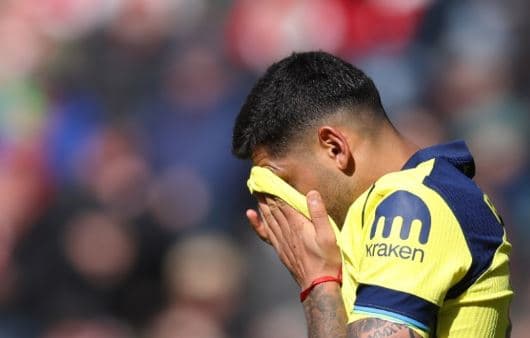 Tottenhami me një këmbë në ligën e dytë, përlotet kapiteni