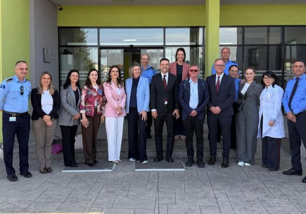 Ambasadorja holandeze viziton QK në Lipjan, diskutohet për trajtimin e të miturve