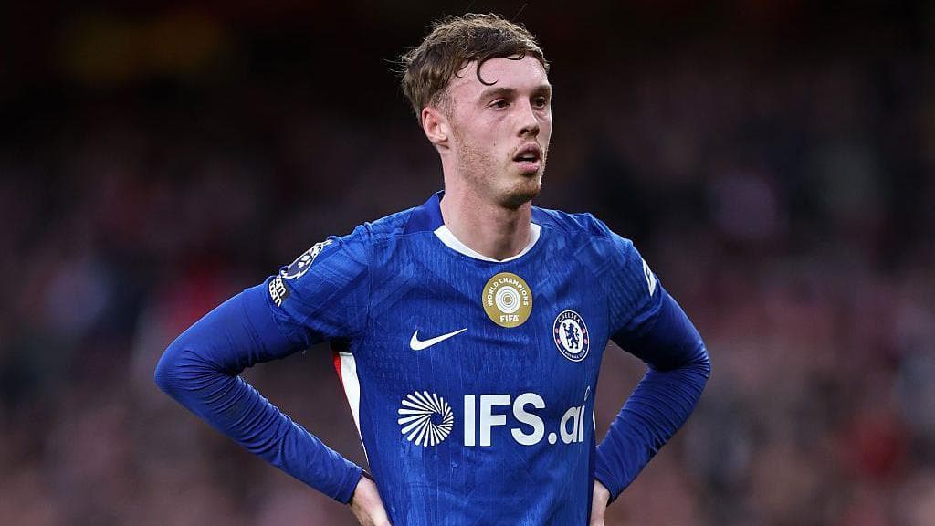 Cole Palmer hedh poshtë zërat për United: Nuk largohem nga Chelsea