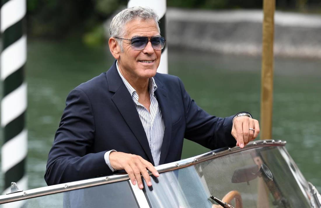 George Clooney zbulon planet e reja para ditëlindjes së 65-të