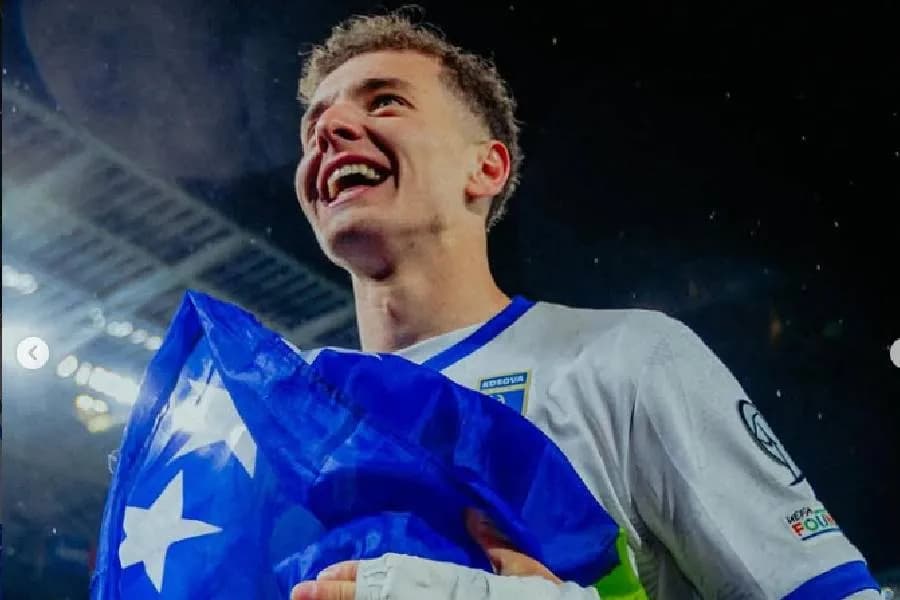 Goal: Barcelona në luftë me gjigantët anglezë për Fisnik Asllanin