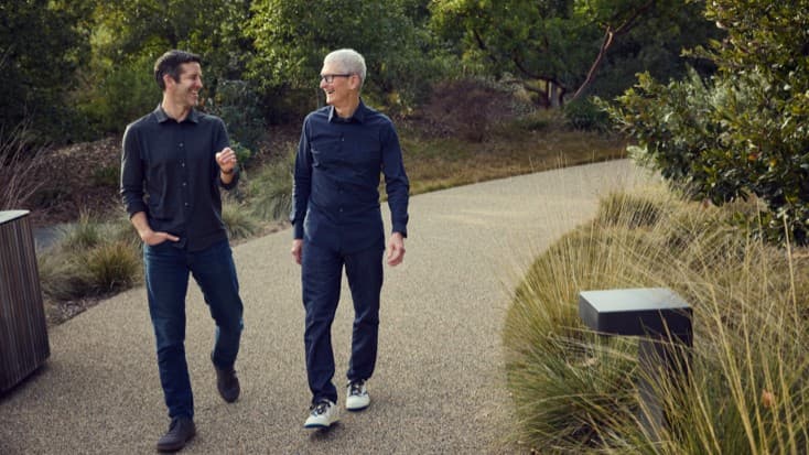 Epokë e re për Apple: Tim Cook kalon në rolin e Kryetarit Ekzekutiv, John Ternus emërohet CEO i ri