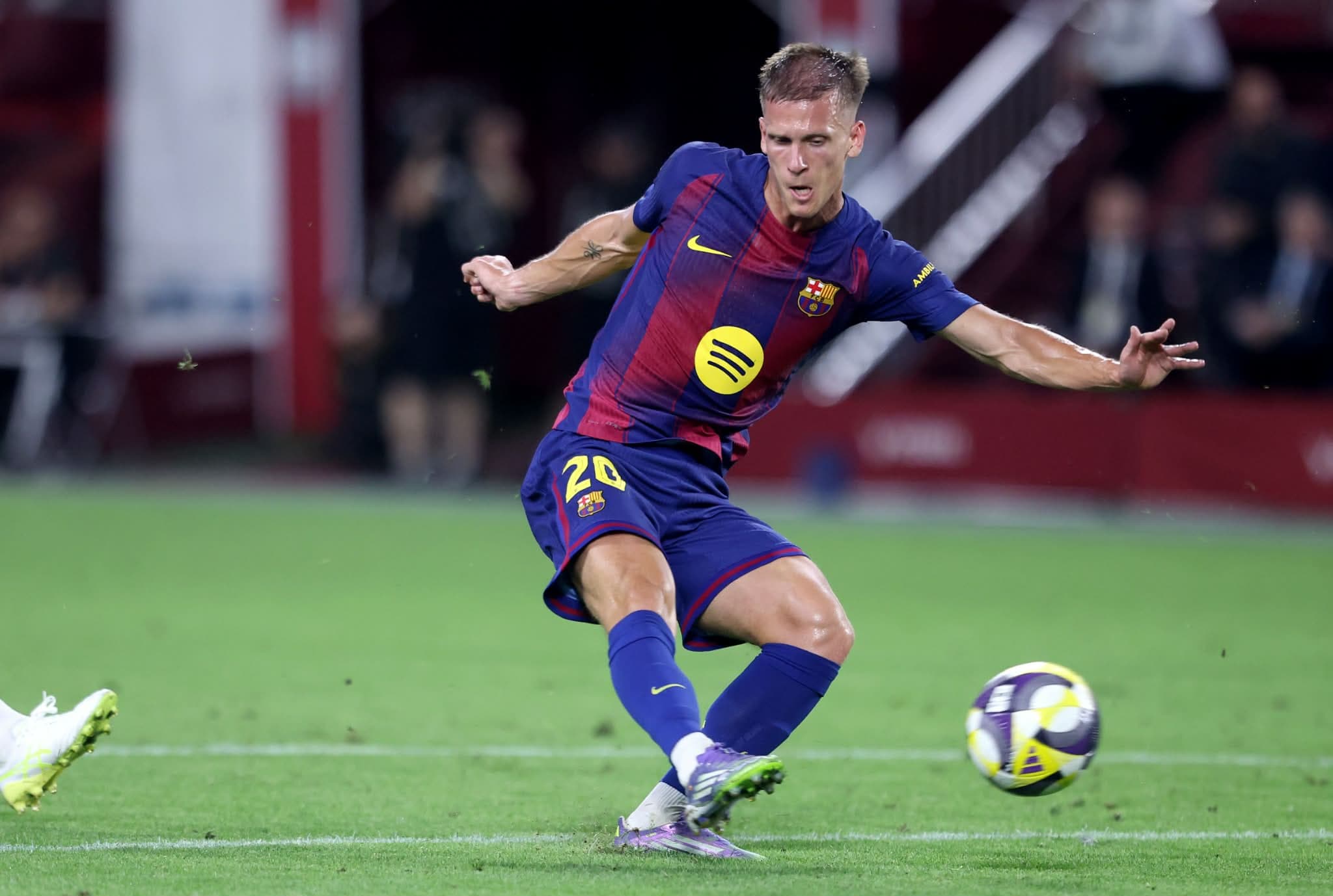 Barcelona refuzon të gjitha ofertat për Dani Olmon