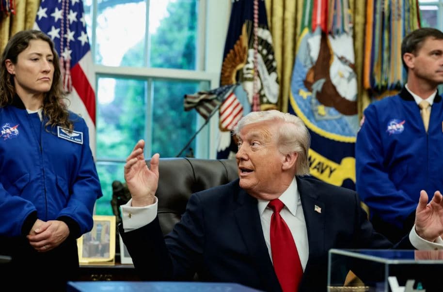 Trump: Negociatat për t'i dhënë fund luftës me Iranin po zhvillohen përmes telefonit