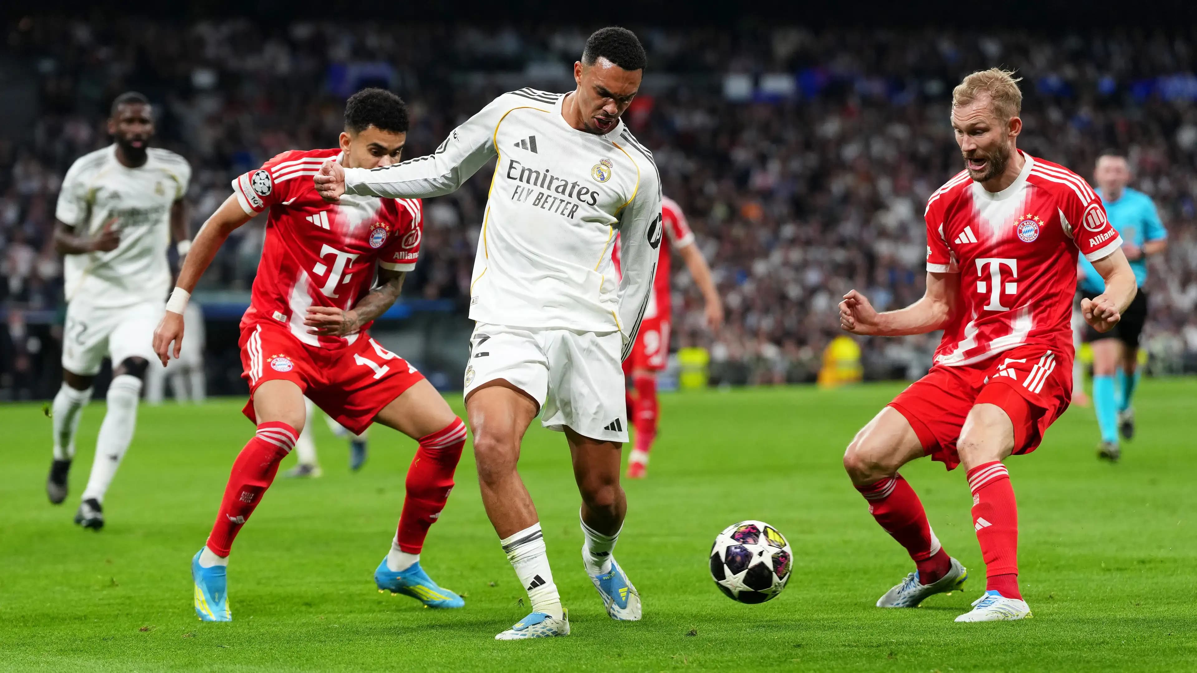Kompany 'thyen mallkimin' e Bayern Munich, shënon fitoren e parë në Bernabeu pas 25 vitesh