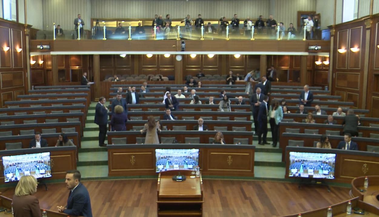 Ligji për Maturën Shtetërore merr votat e mjaftueshme në Kuvend