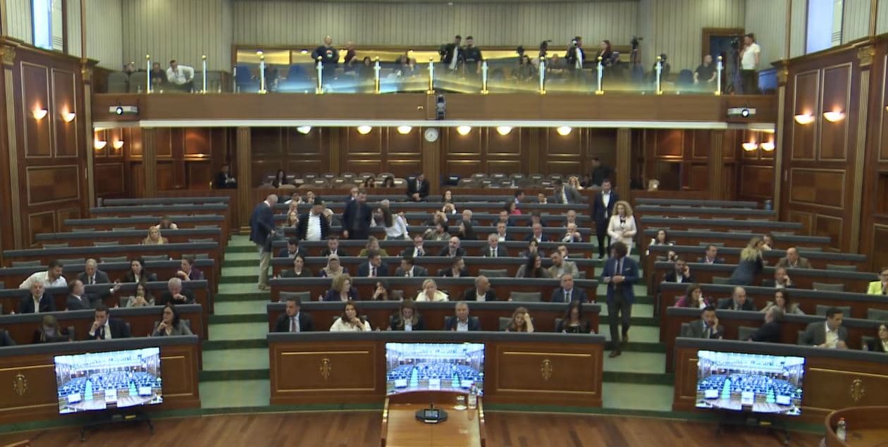 Emërohen drejtorët e bordit të AKP-së, pa votat e opozitës