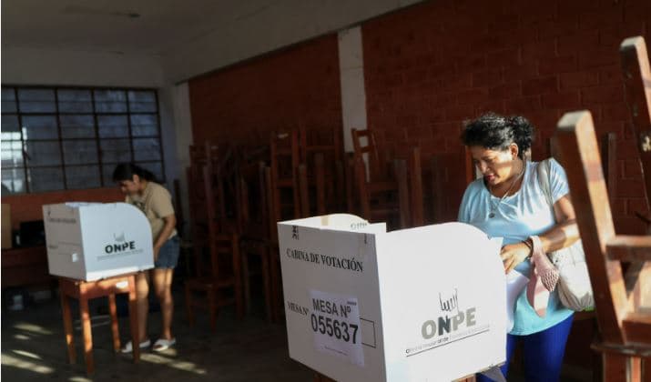 Zgjedhjet në Peru: Konservatorët kryesojnë numërimin e hershëm