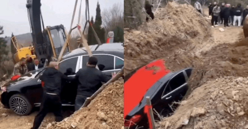 E pazakontë: Kinezi varroset bashkë me Mercedesin e tij me vlerë 130 mijë euro