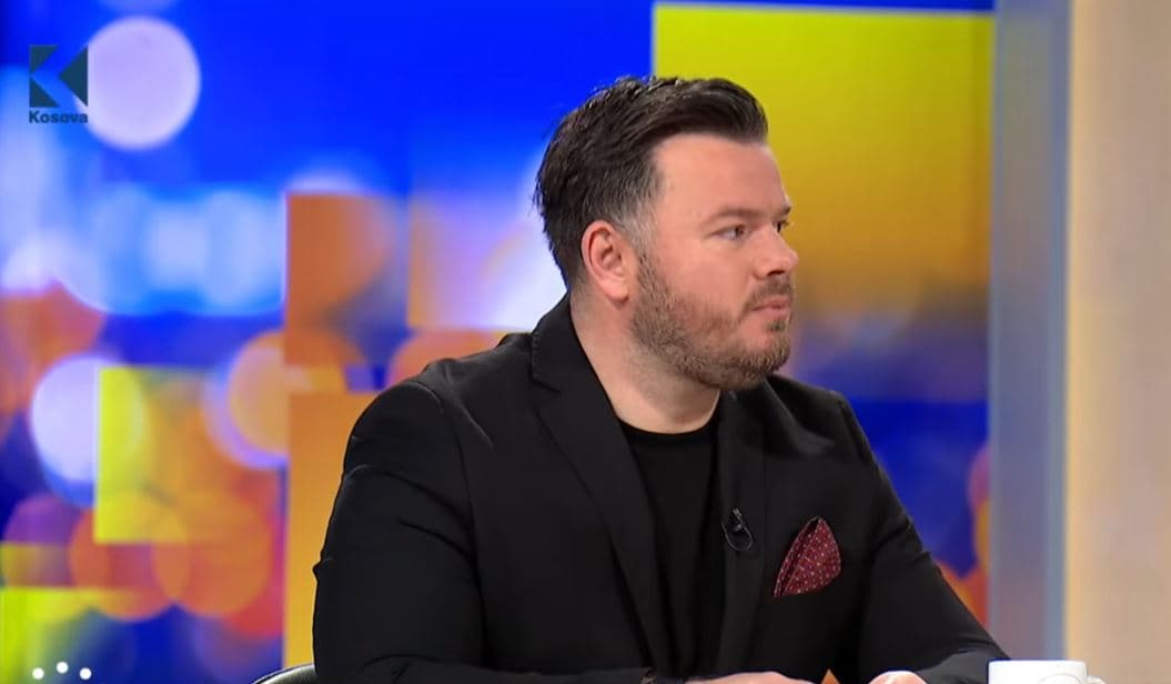 “Varre pa emër”, Krasniqi flet për dokumentarin mbi foshnjat që askush nuk i kërkoi (VIDEO)