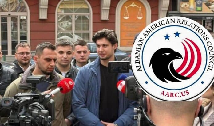 AARC mbështet studentët në Maqedoninë e Veriut: Mohimi i gjuhës shqipe, turp dhe fyerje për demokracinë!