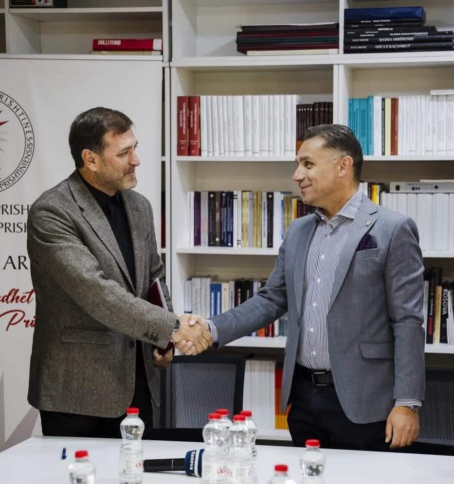Nënshkruhet marrëveshje mes Prince Caffe dhe Fakultetit të Arteve për studentët