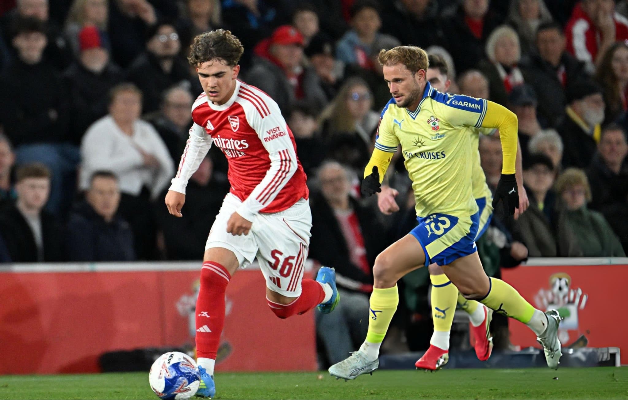 Arsenal "mbetet pa tripletë", Southampton eliminon Gunners nga Fa Cup