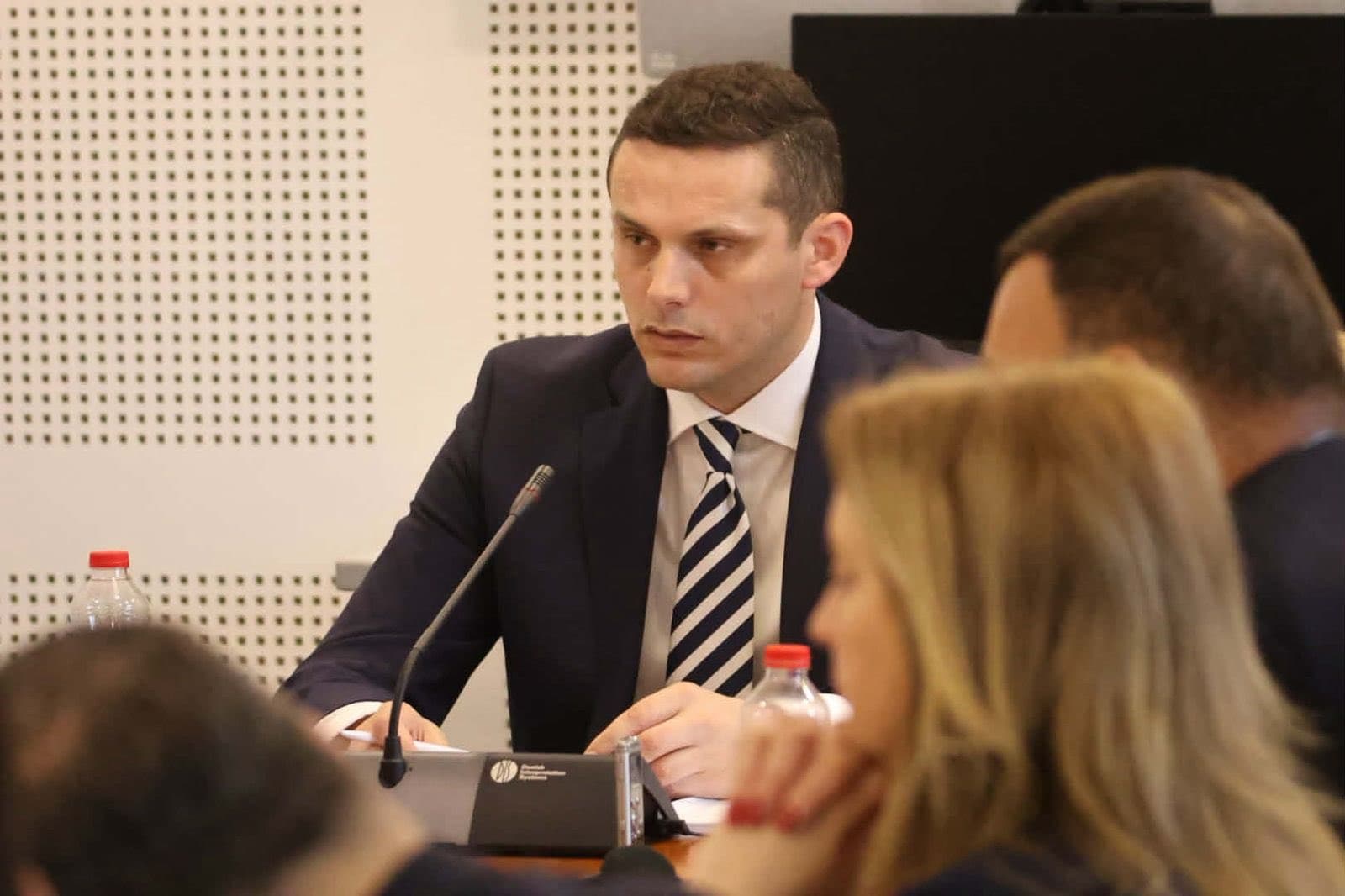 Gruda: Kuvendi t’i adresojë vërejtjet rreth projektligjit për Byronë