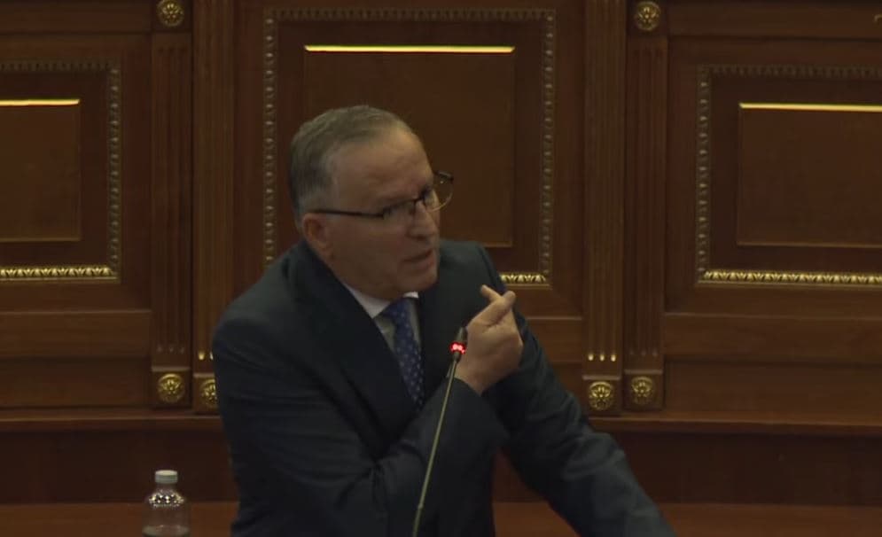 “The ka deficit”, Hamza i reagon Muratit: E paske pas keq planifikimin e buxhetit