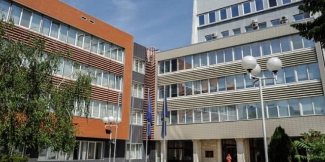 Të zgjedhurit e popullit sot mblidhen për një varg projektligjesh