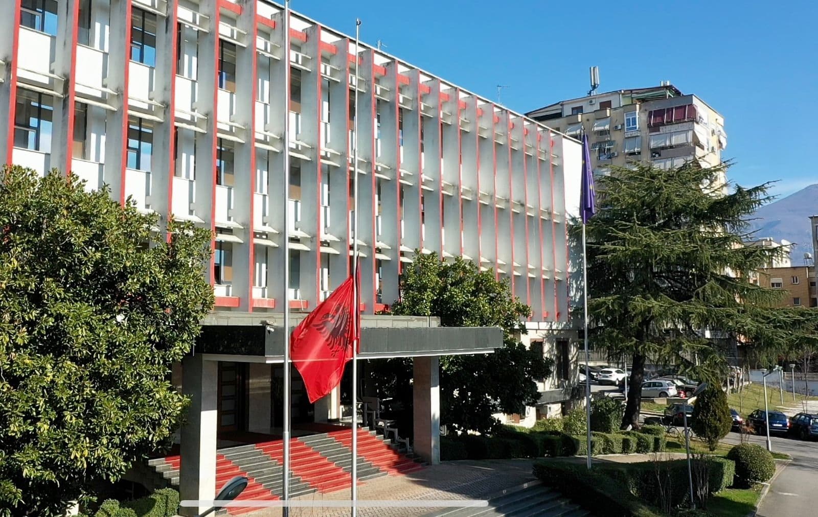 MPJ-ja e Shqipërisë, njoftim të rëndësishëm: Ndryshon procedura për lëvizjen në Schengen