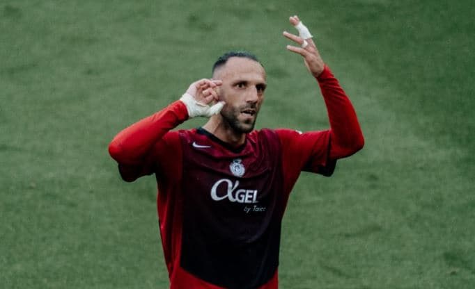 "Muriqi për Top të Artë", thirrjet e bashkëlojtarëve pas ndeshjes për sulmuesin kosovar (VIDEO)