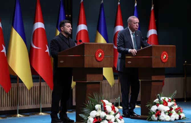 Në Stamboll, Zelensky premton bashkëpunim më të madh në siguri me Turqinë
